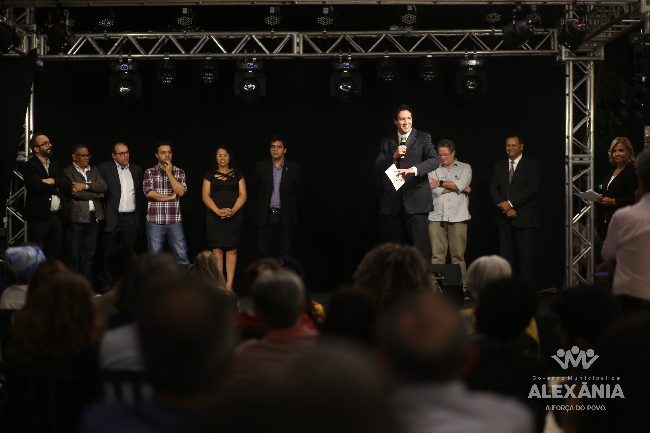 Governo prestigia a abertura da 34ª Feira Internacional do Livro de Brasília