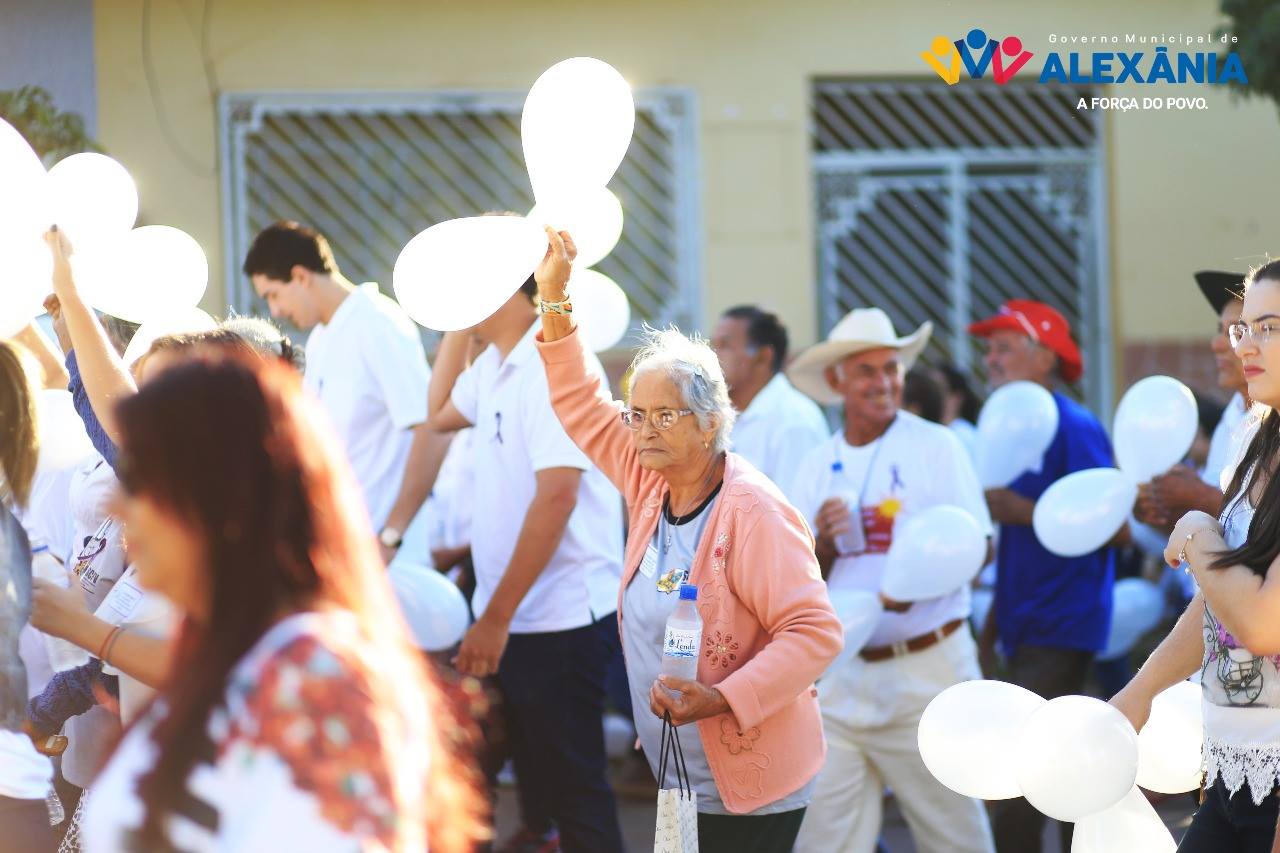 Caminhada contra a Violência ao Idoso