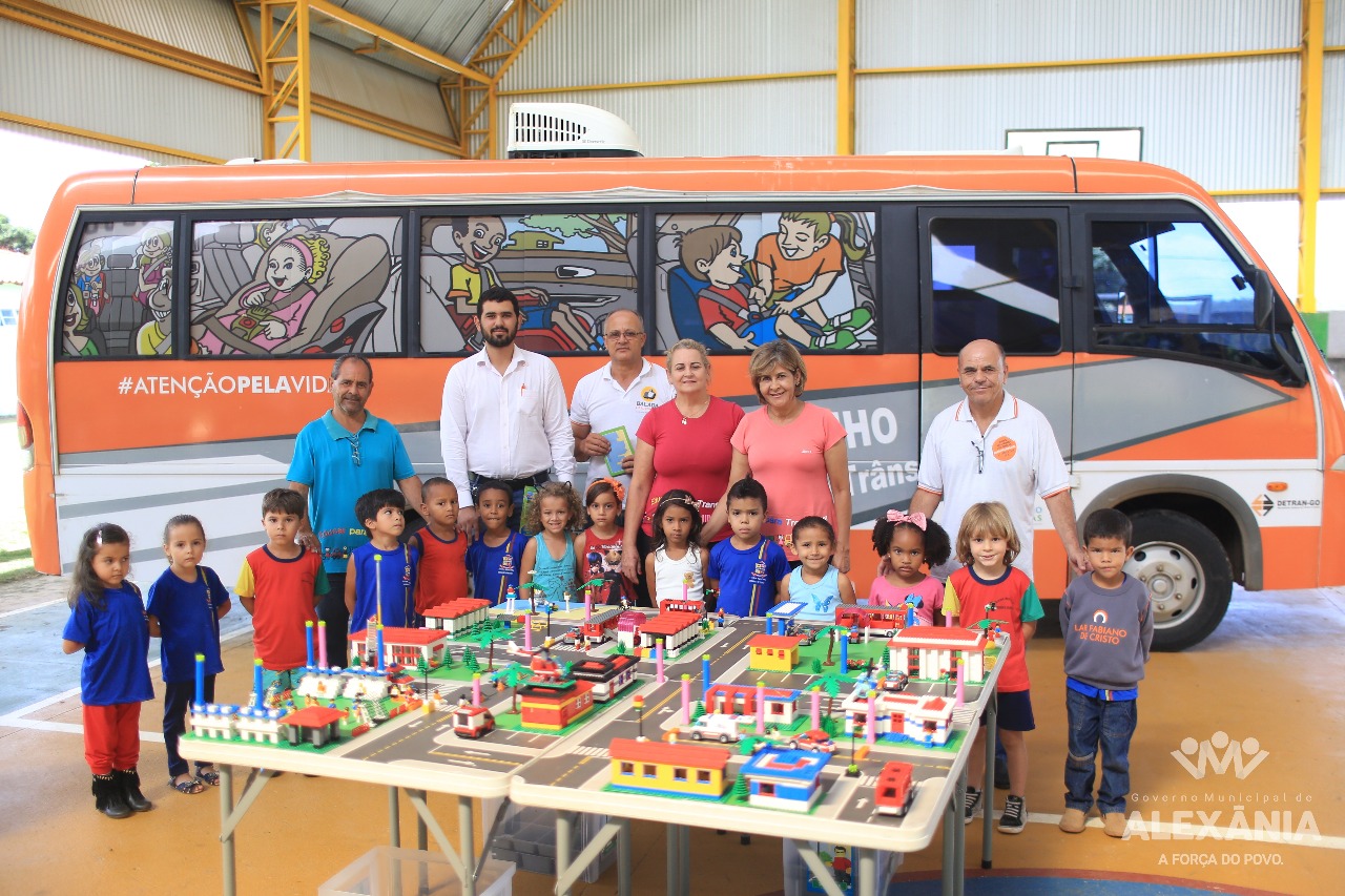 Projeto Detranzinho visita escolas municipais