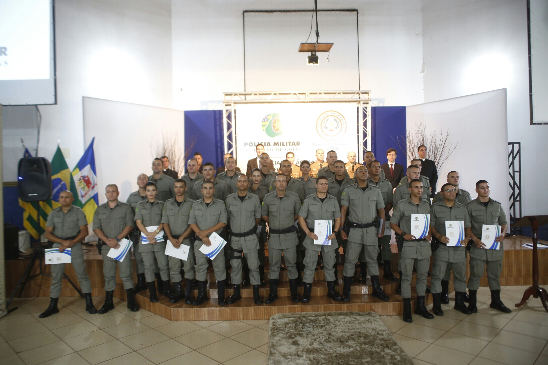 Prefeito Allysson participa da colação de grau dos novos PM's e agradece o serviço prestado