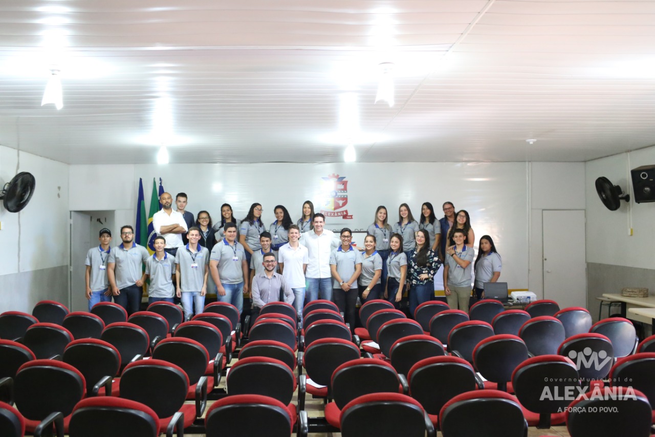 Reunião com os Participantes do Programa Jovem Cidadão