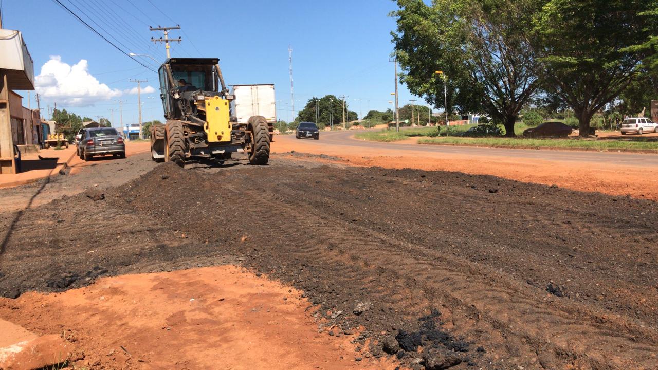 Serviços paliativos são realizados nas ruas da cidade