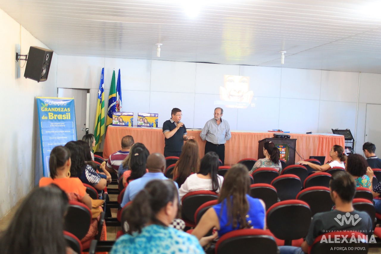 Gestores da educação participam de palestra sobre o Bem-Estar